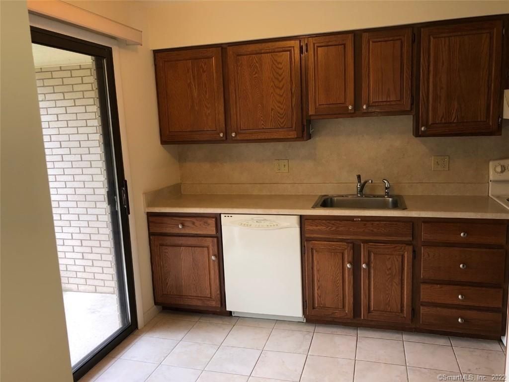 Photo of 6 Bouton Street E #9, Stamford, CT 06907 (MLS # 24160196)