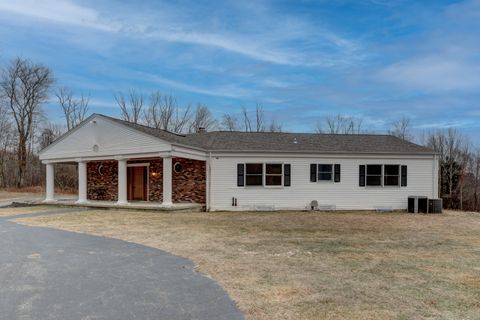 A home in Harwinton