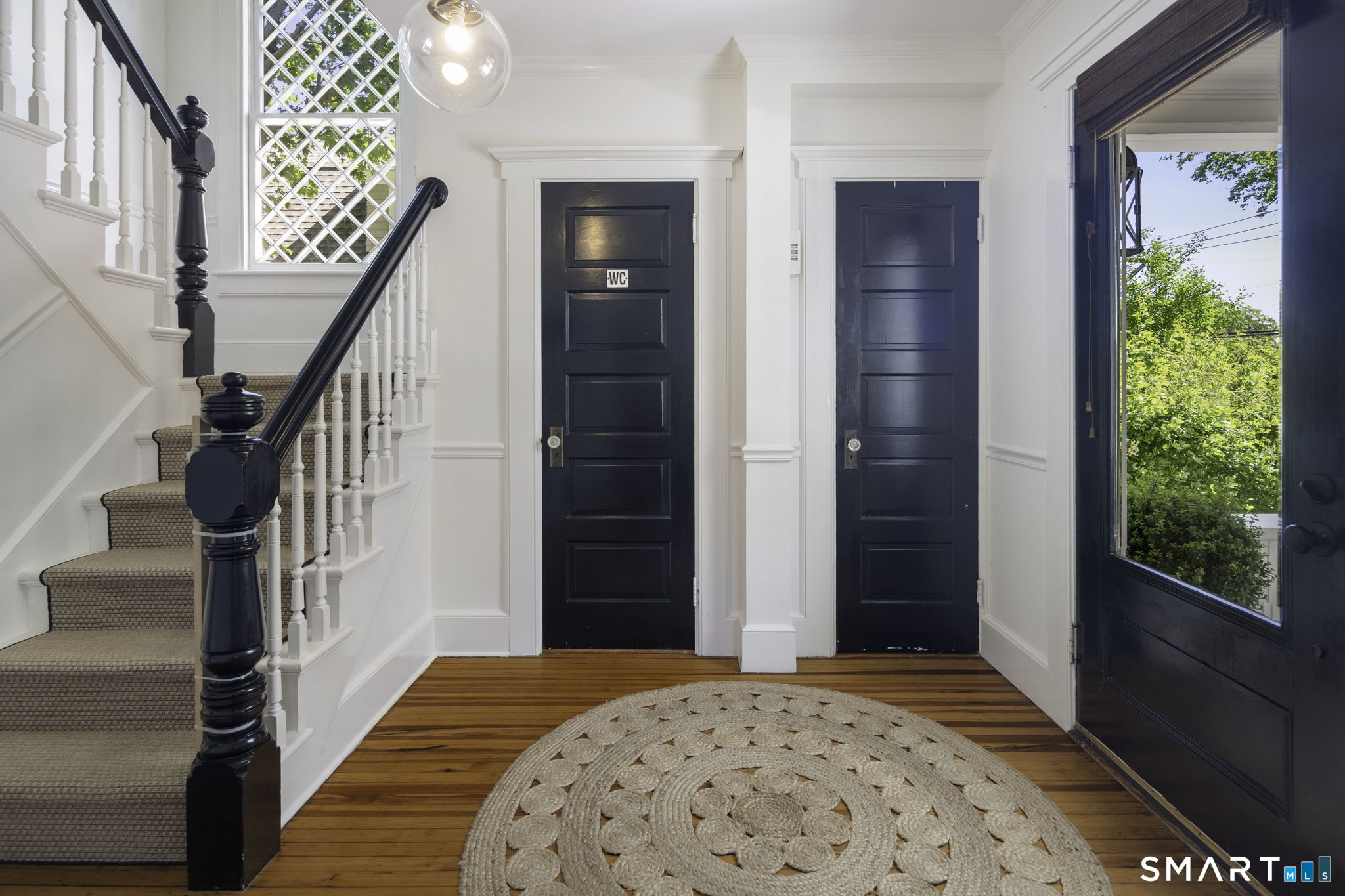 42 Hoyt Street
