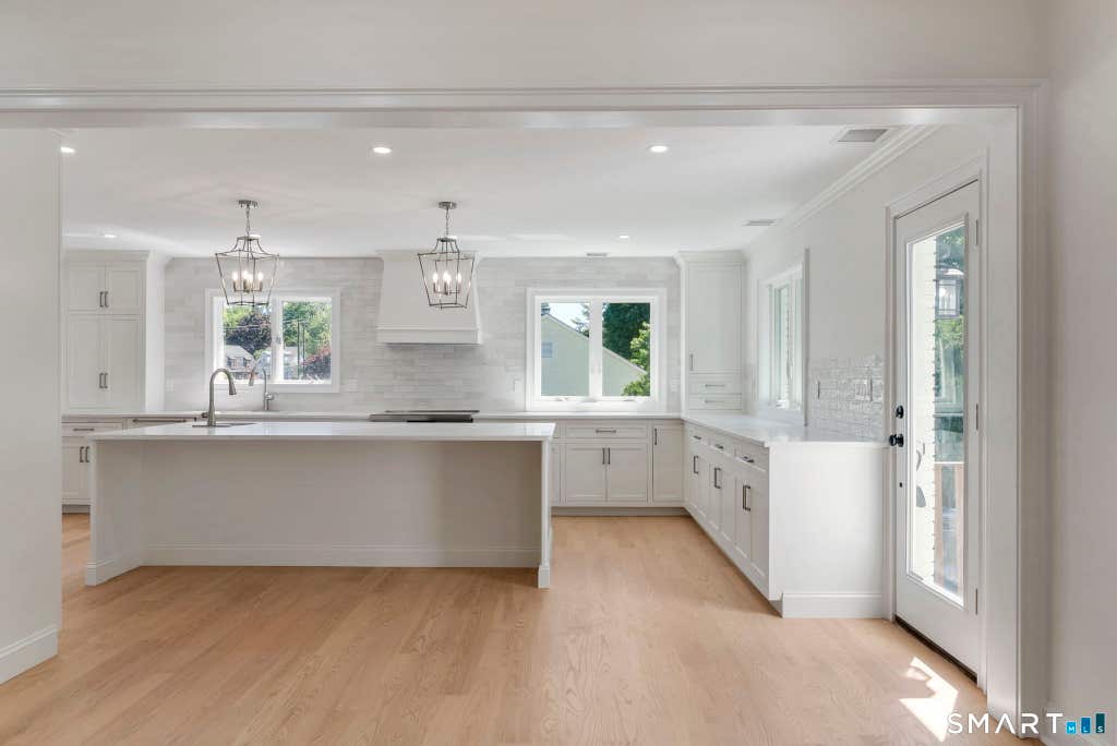 Photo of 61 Flagg Road, West Hartford, CT 06117 (MLS # 24181288)
