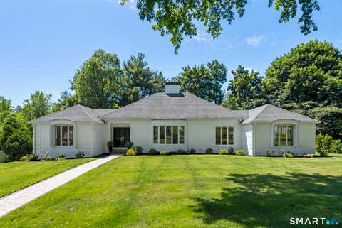 Homes For Sale - 61 Flagg Road<br/> Hartford County, West Hartford, CT 06117