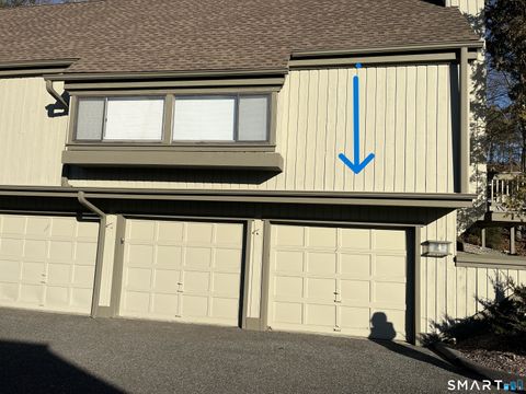 Tiny photo for 865 Heritage Village #B, Southbury, CT 06488 (MLS # 24155103)