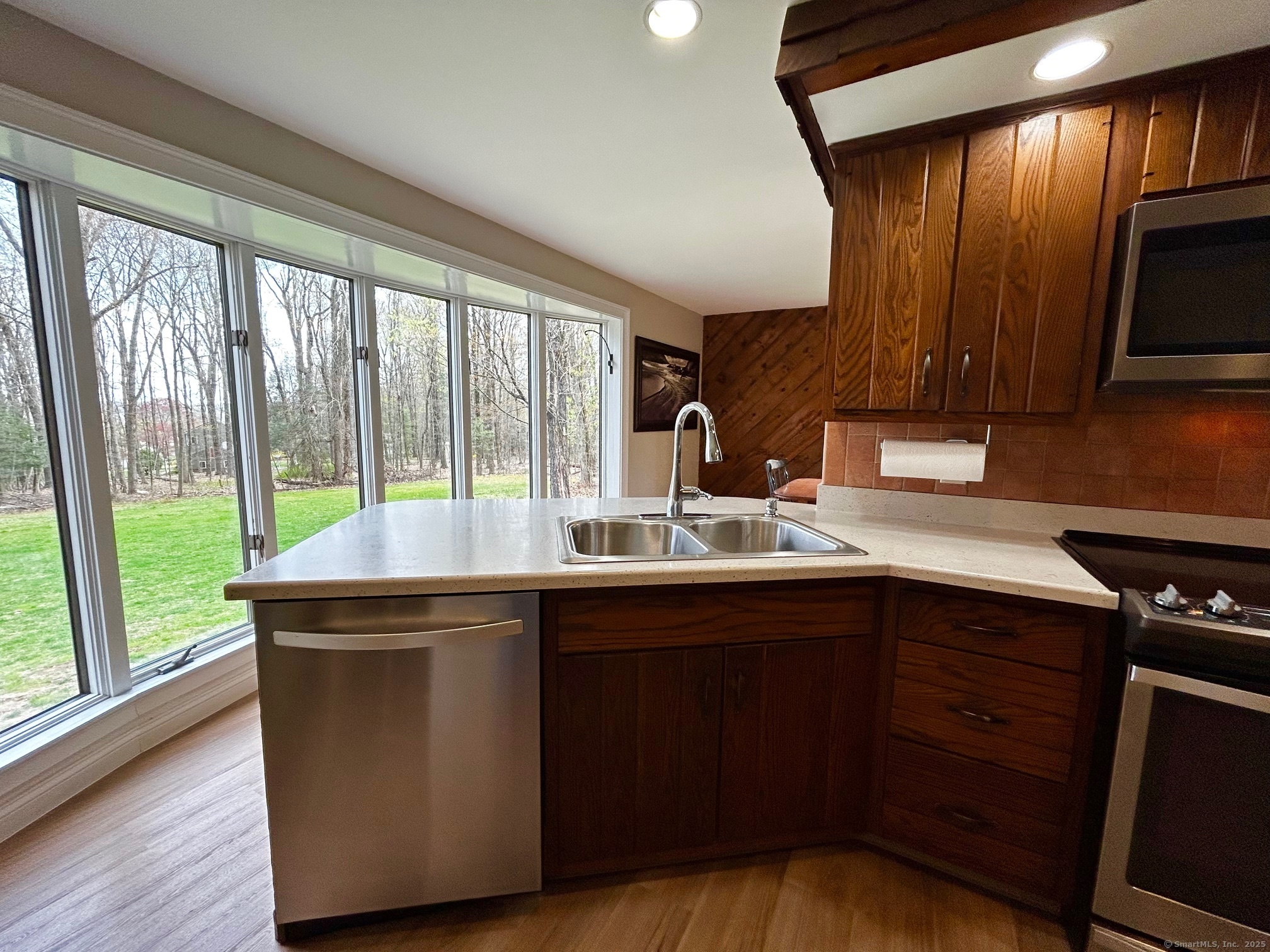 35 Karen Drive, Thomaston, Connecticut image 13