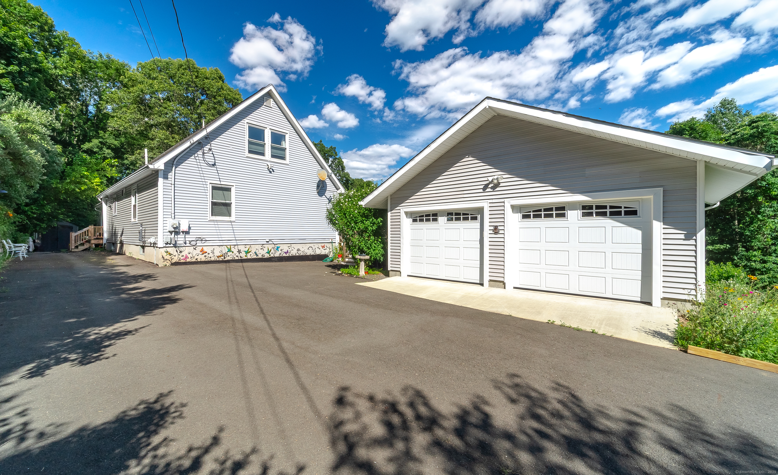 2 Sea Hill Road