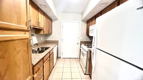 Tiny photo for 16 Maple Street #3, Vernon, CT 06066 (MLS # 24145653)