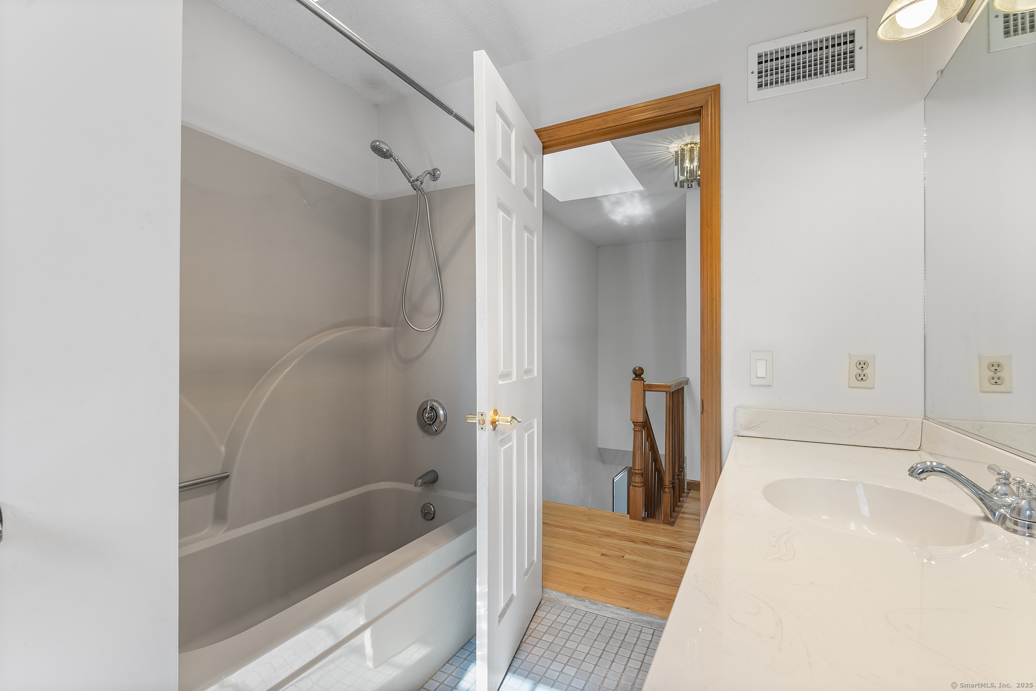 11 Royal Manor, Somers, Connecticut image 28