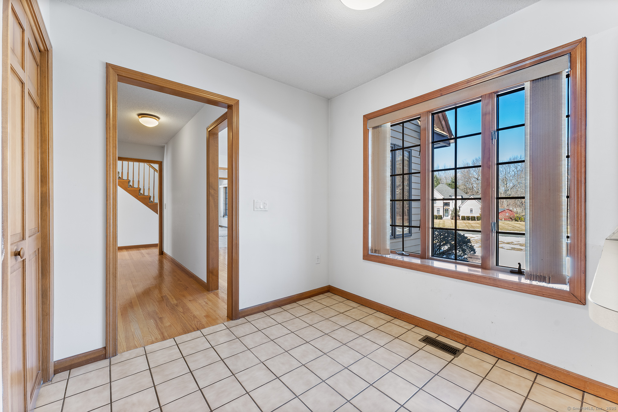 11 Royal Manor, Somers, Connecticut image 10