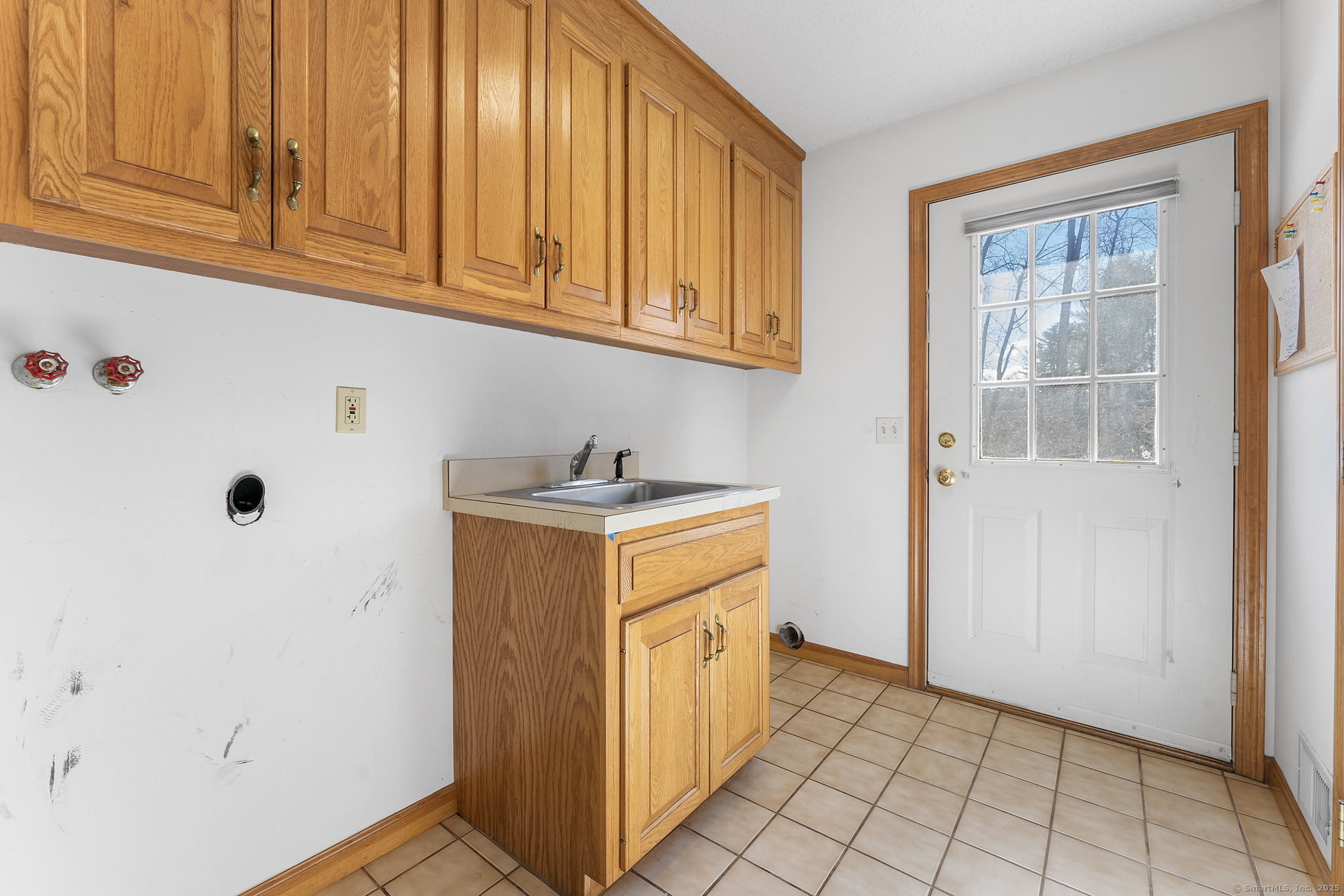 11 Royal Manor, Somers, Connecticut image 17