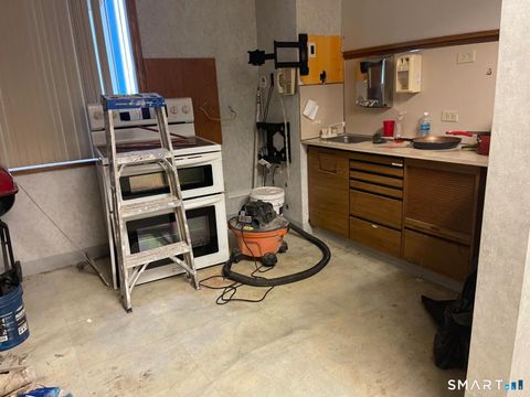 Tiny photo for 377 Franklin Avenue, Hartford, CT 06114 (MLS # 24160769)