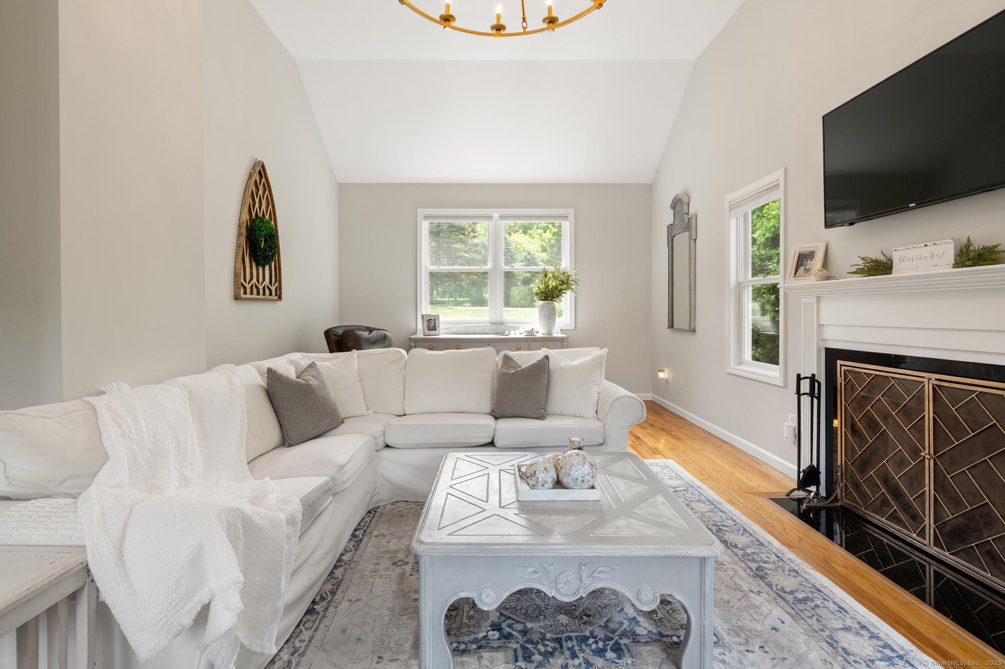 6 Lee Circle, Kent, Connecticut image 14