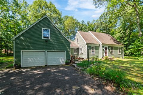 Photo of 163 Hickory Lane, Southbury, CT 06488 (MLS # 24156497)