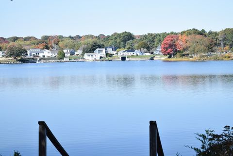 A home in Stonington