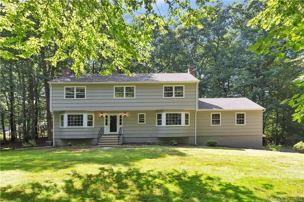 Photo 1 of 2 Pilgrim Trail, Westport, Connecticut, $648,500, Web #: 170214180