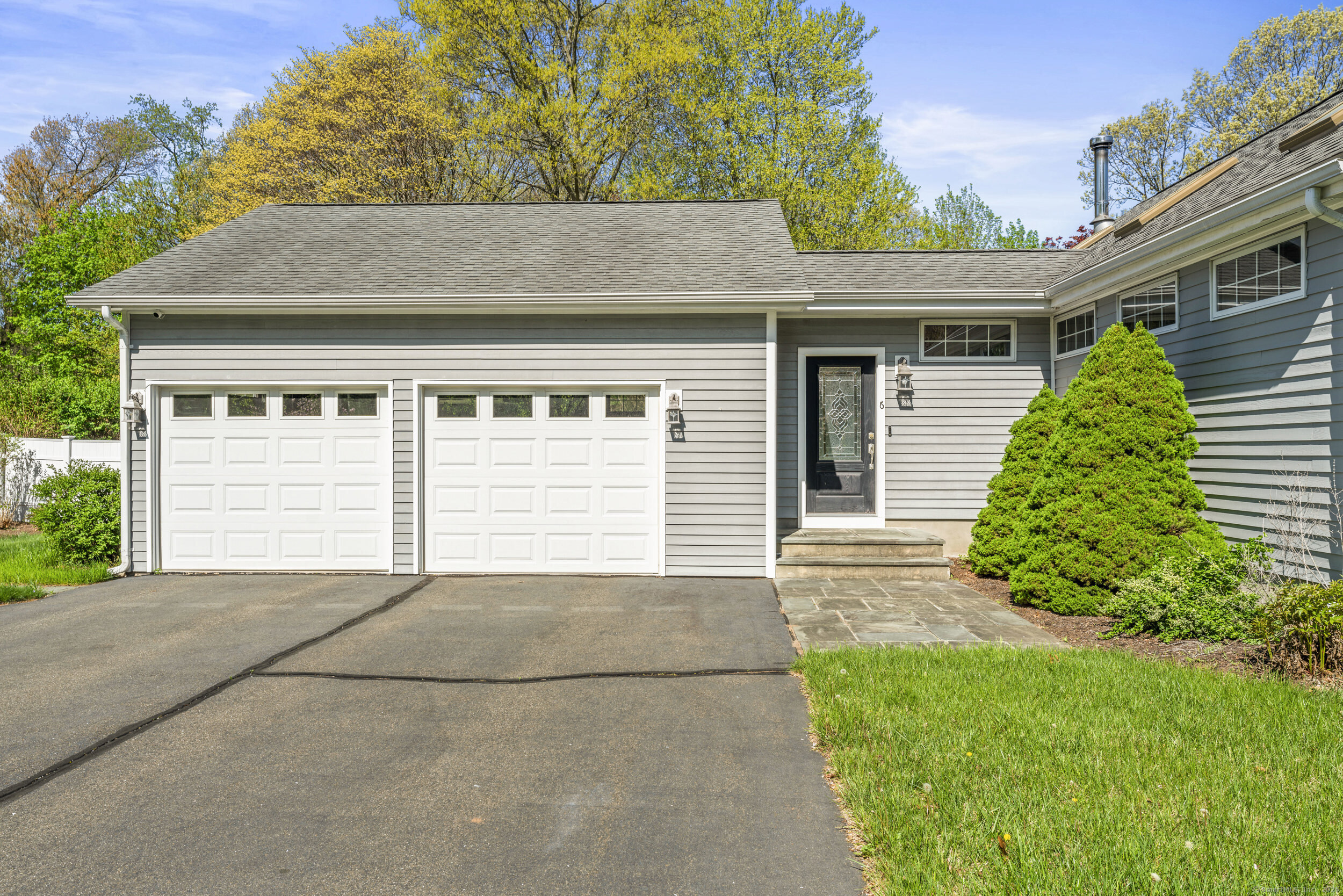 6 Robin Court, North Haven, Connecticut image 4