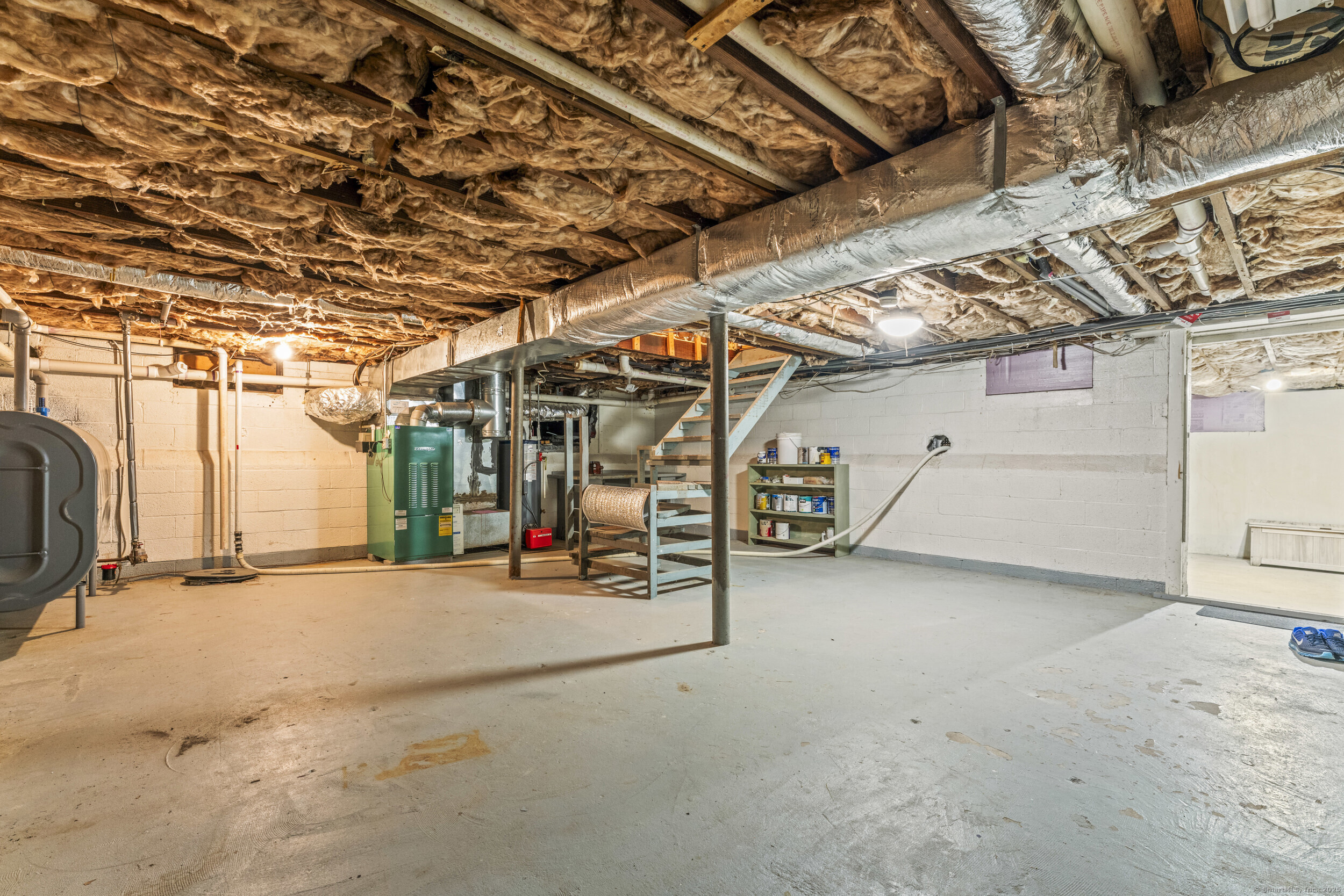6 Robin Court, North Haven, Connecticut image 26