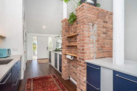 Tiny photo for 1 Morningside Court #1, Avon, CT 06001 (MLS # 24134046)