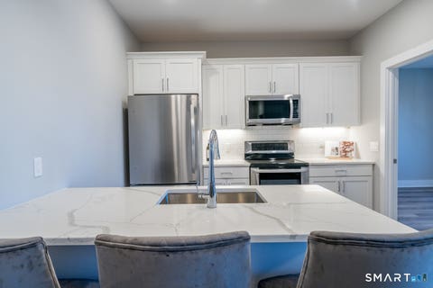 Tiny photo for 783 Kings Highway E #103, Fairfield, CT 06825 (MLS # 24184171)