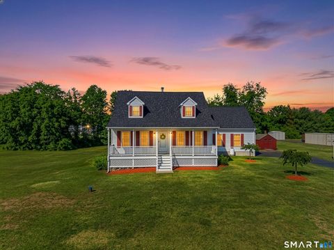 20 Colonial Heights Road East Haven CT 06473