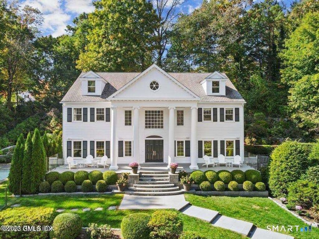 Photo of 26 Round Hill Road, Greenwich, CT 06830 (MLS # 24175527)