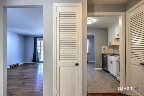 Tiny photo for 49 Carriage Path S #49, Milford, CT 06460 (MLS # 24195941)