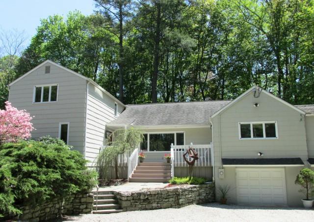 Photo 1 of 4 Big Pines Road, Westport, Connecticut, $760,000, Web #: 99088552