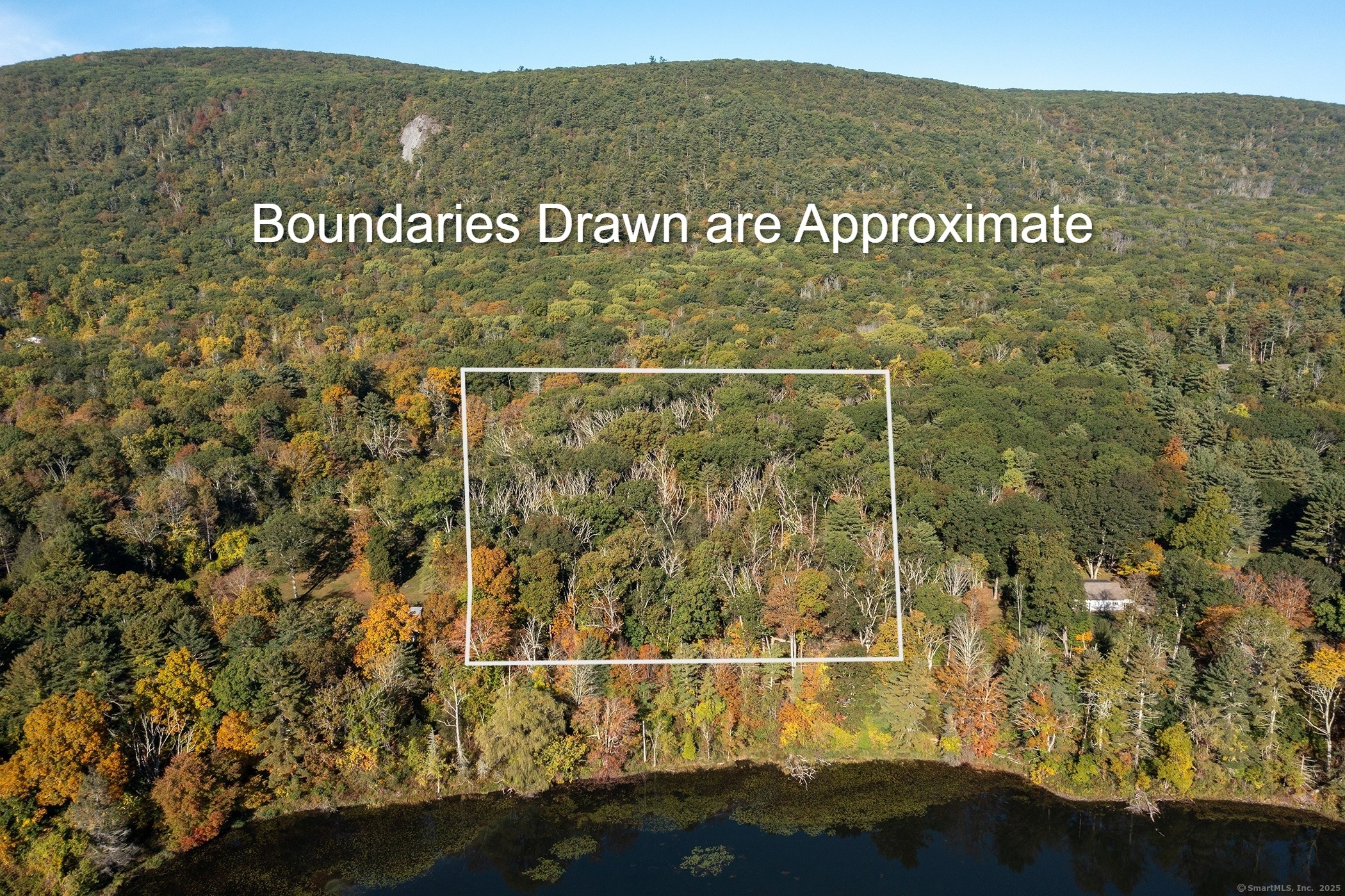 000 Under Mountain Road