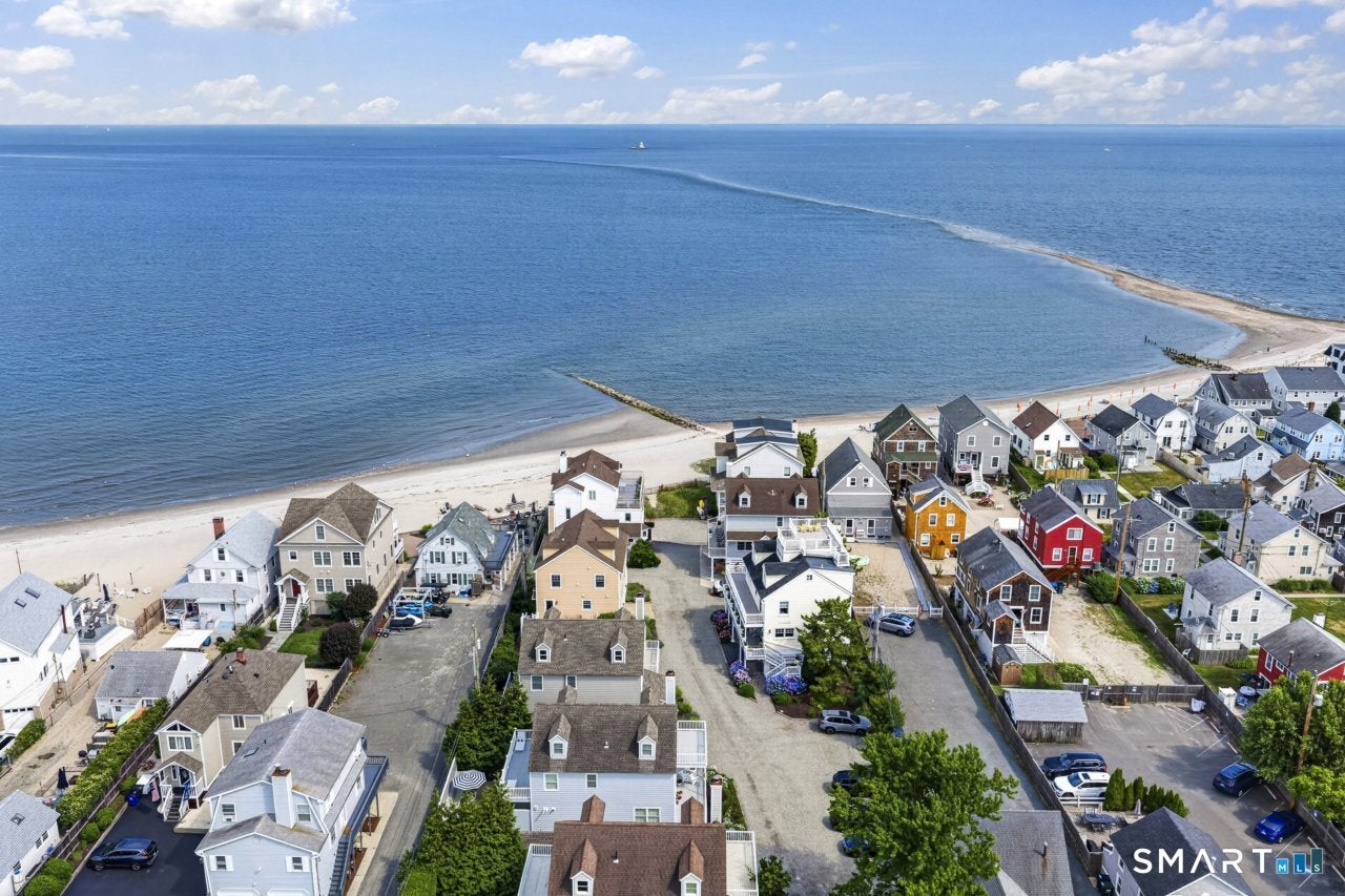 679 Fairfield Beach Road 679
