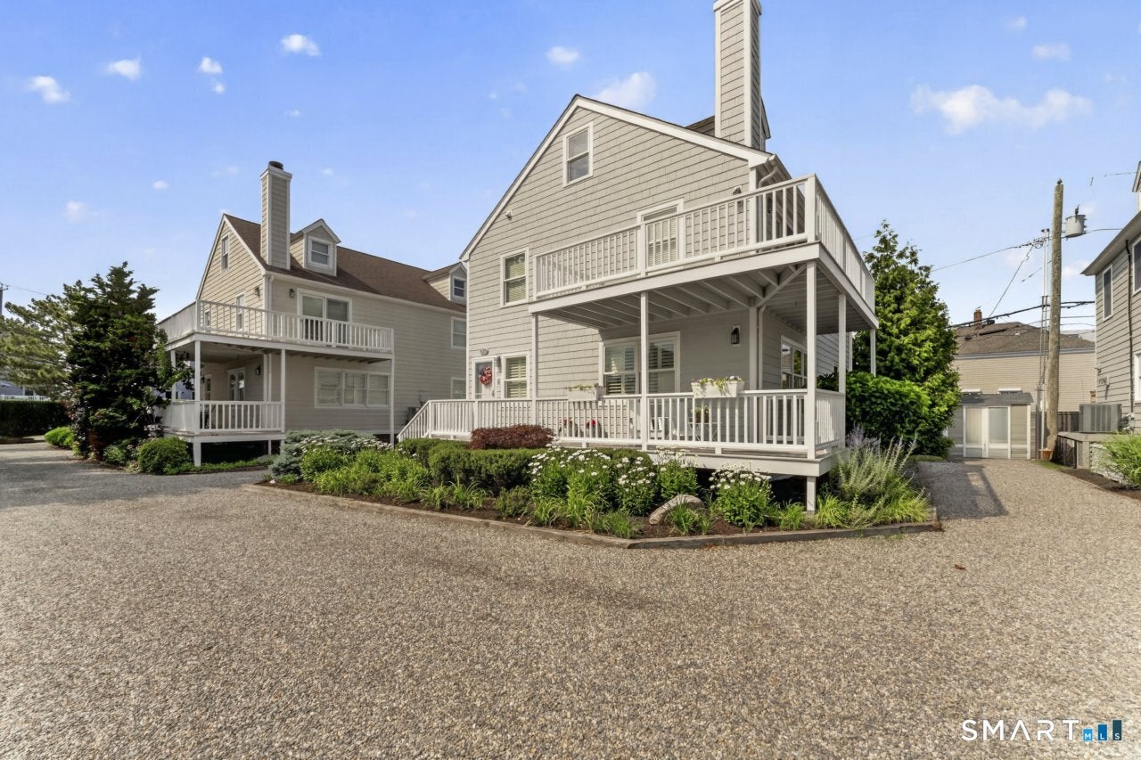 679 Fairfield Beach Road 679