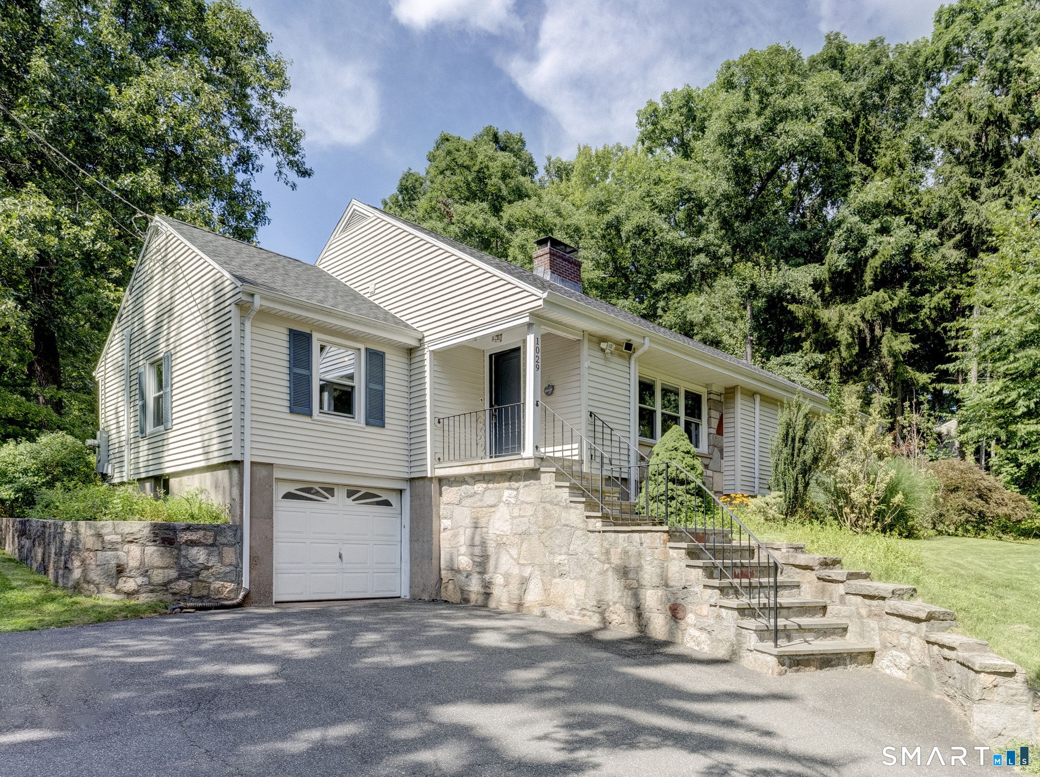 1029 Hopewell Road