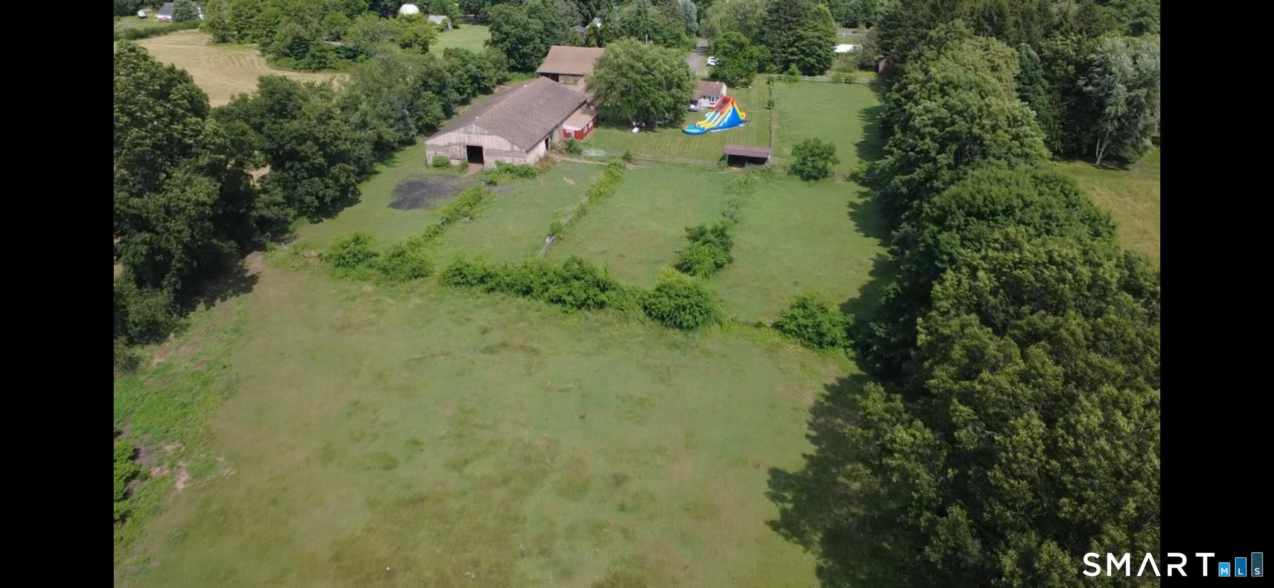 995 North Farms Road