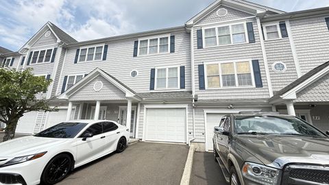 Photo of 30 Songbird Lane #30, Farmington, CT 06032 (MLS # 24118543)