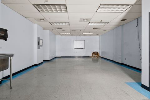 Tiny photo for 273 Asylum Street, Hartford, CT 06103 (MLS # 24121920)