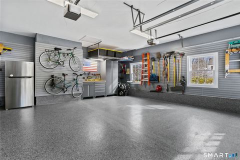 Tiny photo for 2 Red Rose Circle, Darien, CT 06820 (MLS # 24156801)