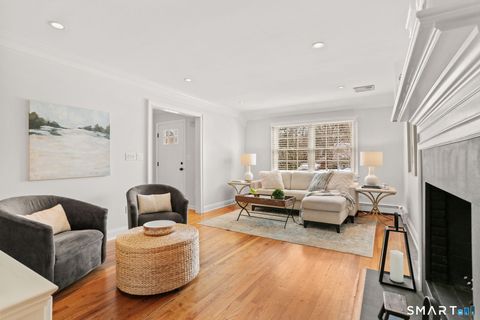 Tiny photo for 2 Red Rose Circle, Darien, CT 06820 (MLS # 24156801)