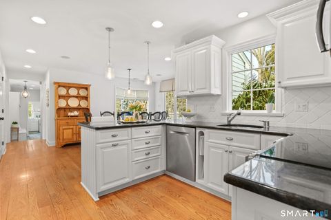 Tiny photo for 2 Red Rose Circle, Darien, CT 06820 (MLS # 24156801)