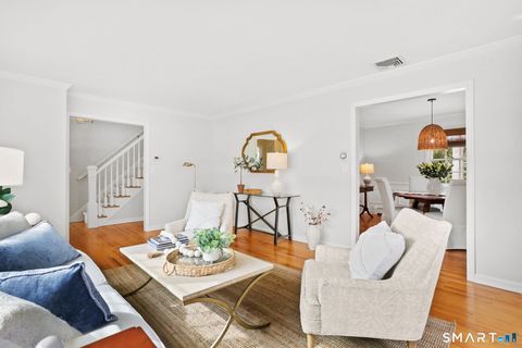 Tiny photo for 2 Red Rose Circle, Darien, CT 06820 (MLS # 24156801)