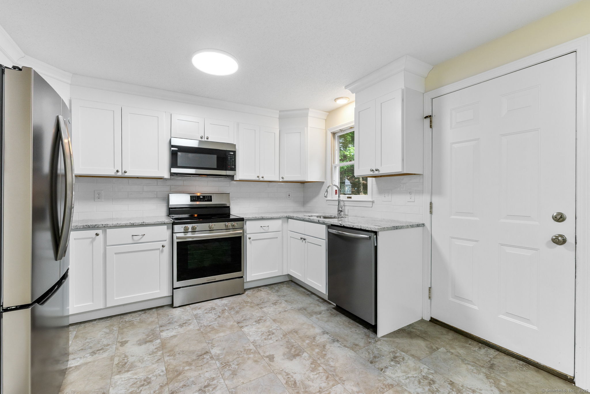 63 Summit Street #APT 16, Manchester, Connecticut image 4