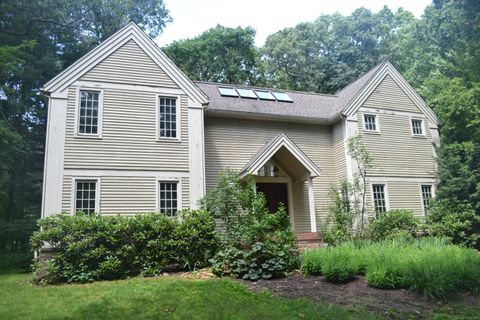 Photo of 1 Kempton Mews, Farmington, CT 06032 (MLS # 24121628)