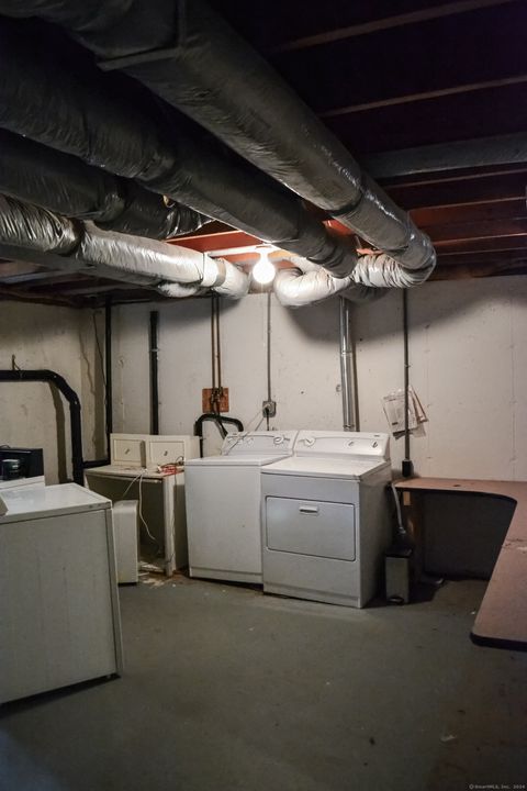 Tiny photo for 1 Kempton Mews, Farmington, CT 06032 (MLS # 24121628)