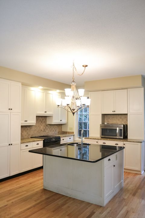 Tiny photo for 1 Kempton Mews, Farmington, CT 06032 (MLS # 24121628)