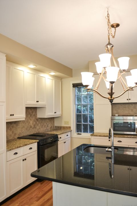 Tiny photo for 1 Kempton Mews, Farmington, CT 06032 (MLS # 24121628)