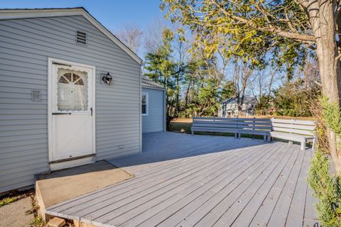 Tiny photo for 50 magnolia hill Hill, West Hartford, CT 06117 (MLS # 24141823)