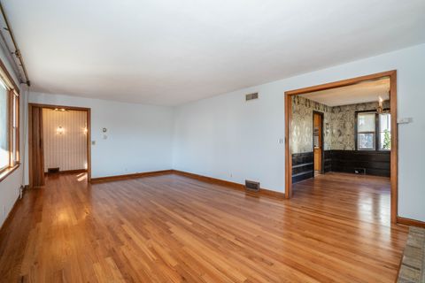 Tiny photo for 50 magnolia hill Hill, West Hartford, CT 06117 (MLS # 24141823)