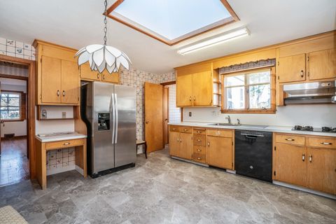 Tiny photo for 50 magnolia hill Hill, West Hartford, CT 06117 (MLS # 24141823)