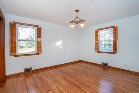 Tiny photo for 50 magnolia hill Hill, West Hartford, CT 06117 (MLS # 24141823)