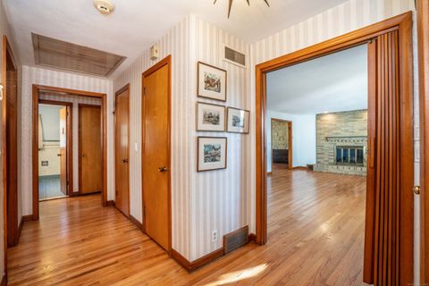 Tiny photo for 50 magnolia hill Hill, West Hartford, CT 06117 (MLS # 24141823)