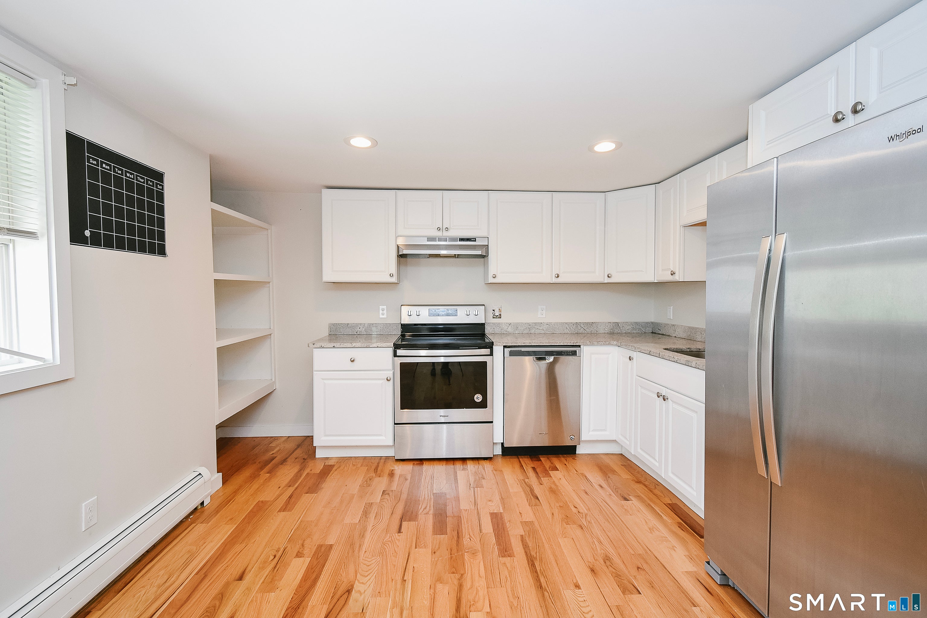 9 Center Street D