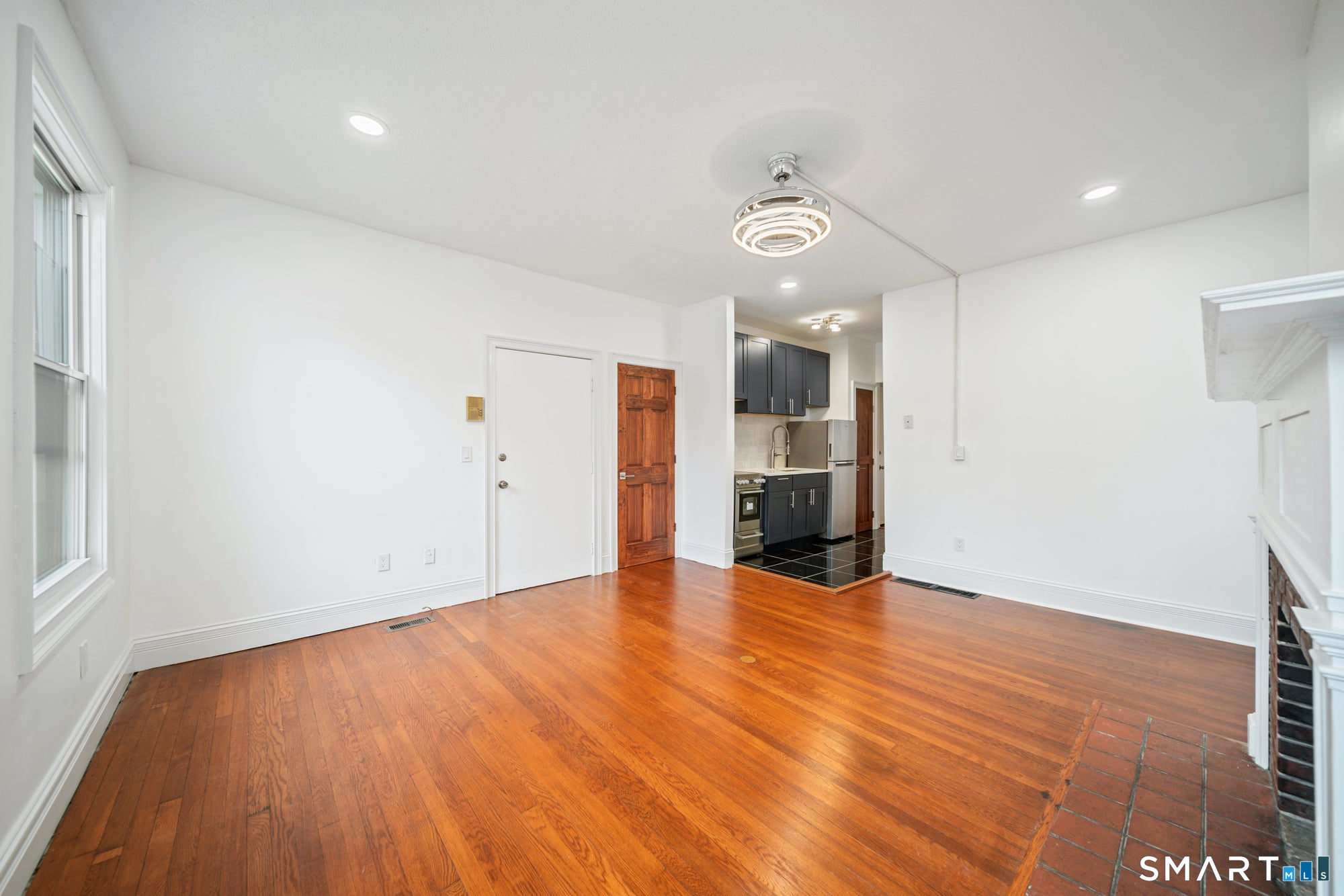347 Alden Avenue 2