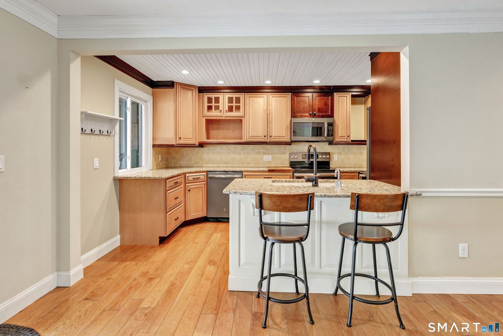 Photo of 78 Heritage Village #B, Southbury, CT 06488 (MLS # 24158621)