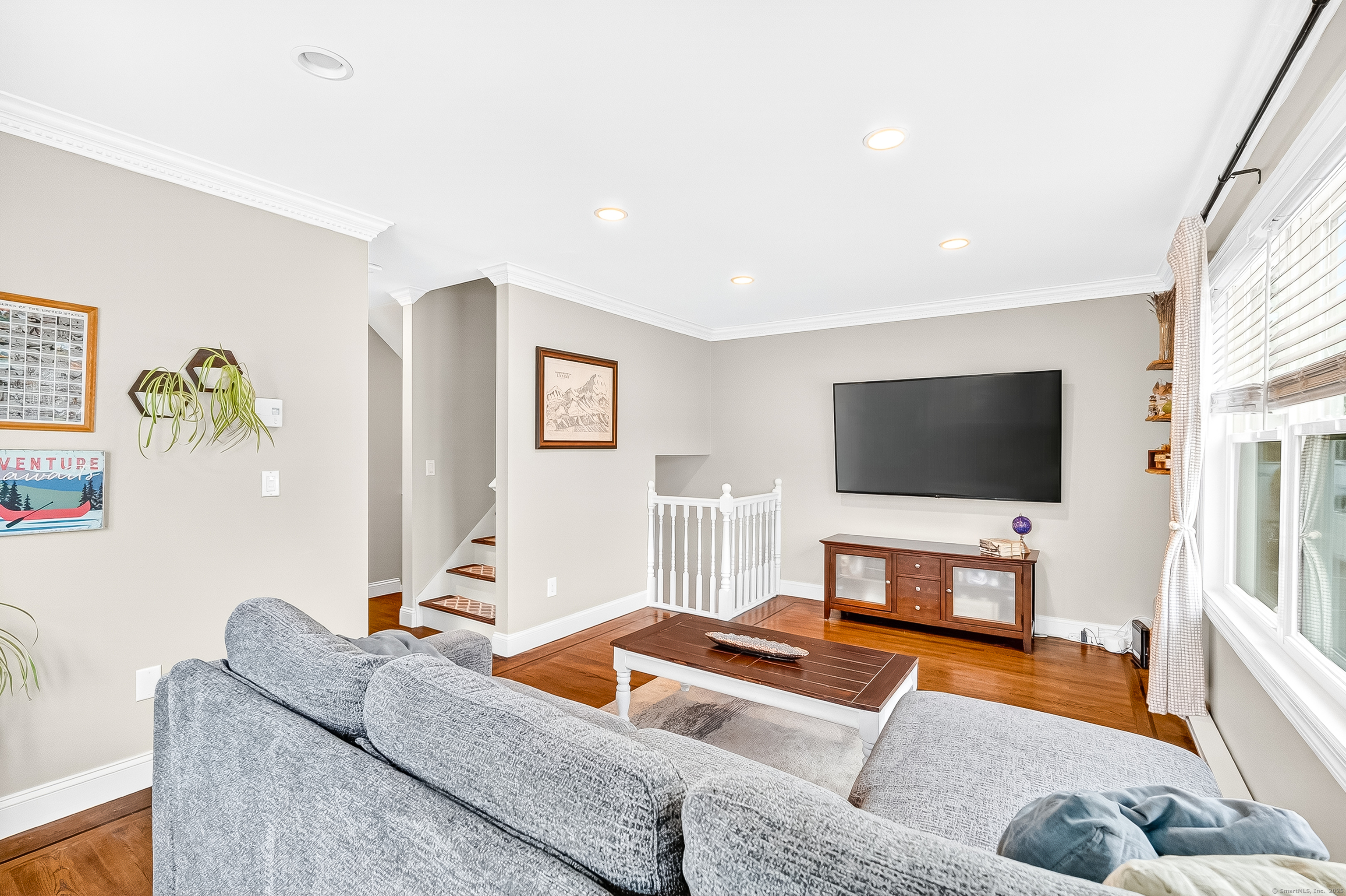 55 Woodland Place APT 1